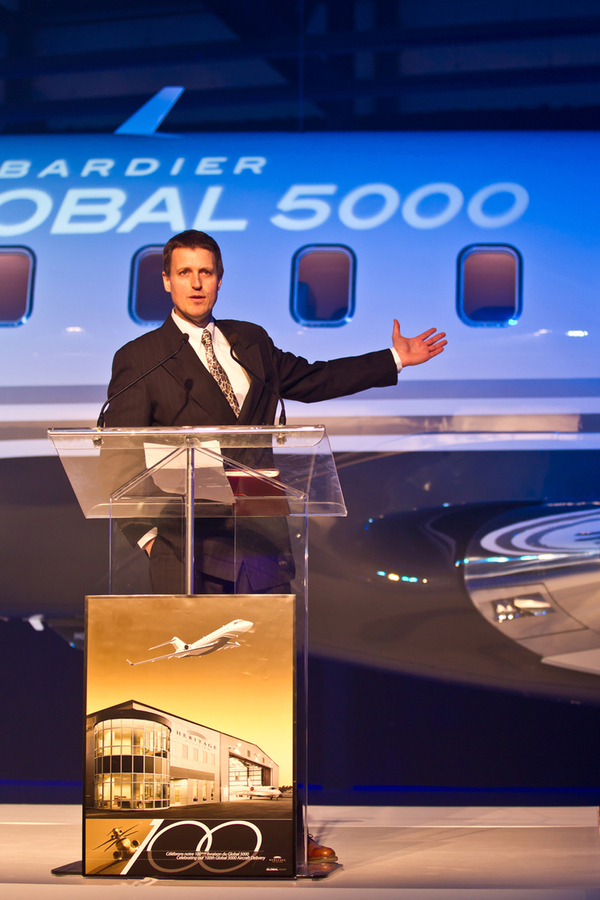 Discours de M. Christopher Hill, président, Heritage Aviation, aux employés de Bombardier Avions d’affaires lors de l’entrée en service du 100e biréacteur d’affaires Global 5000 à Dorval, au Québec