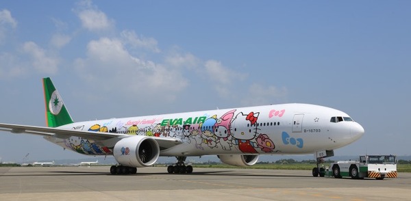 Boeing 777 Eva Air Hello Kitty