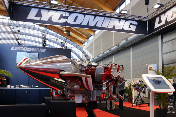 Lycoming à Aero 2015