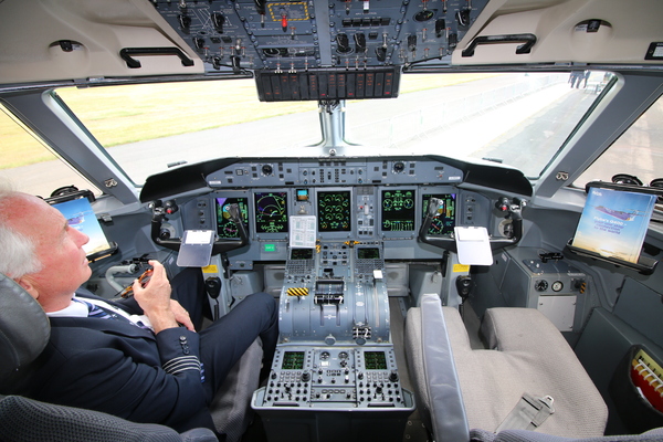 Dash 8-400Q Flybe