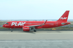 Airbus A320neo Play à l'aéroport de Keflavik 