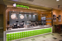 Pinkberry Lands at Los Angeles International Airport