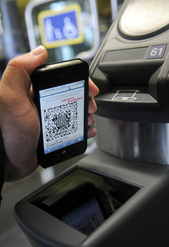 Gatwick Express Introduce New Barcode Ticket Scanners on Gates