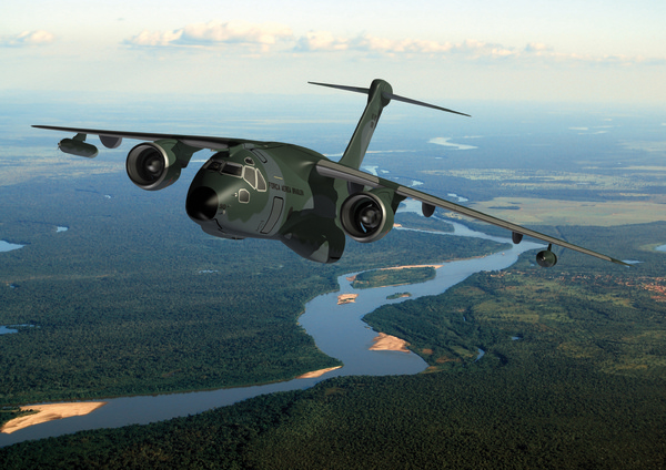 Avion de transport militaire Embraer KC-390