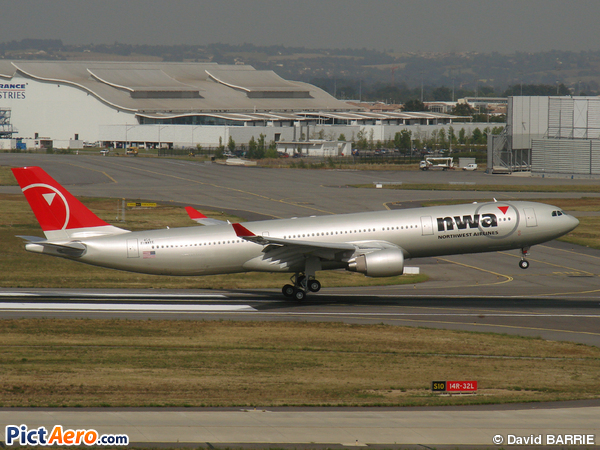 Airbus A330-300 de Northwest Airlines