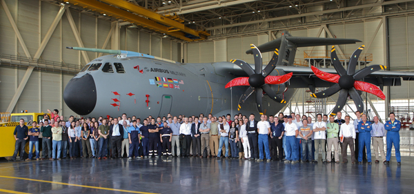 Airbus A400M sortant de l'usine