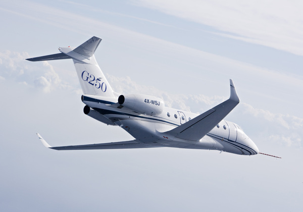 Premier vol du Gulfstream G250