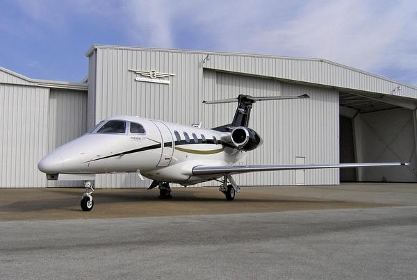 Livraison du premier Embraer Phenom 300