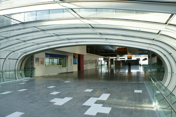 Tunnel dans le Hall D de Toulouse