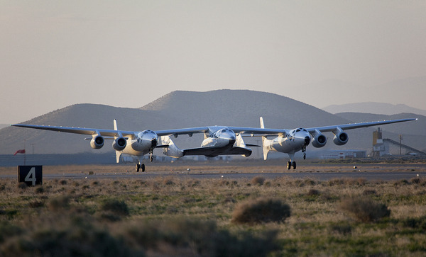 Premier vol captif du VSS Enterprise de Virgin Galactic