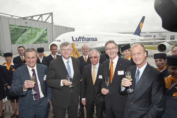 Livraison du premier A380 à Lufthansa