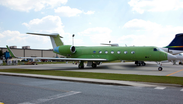 Sortie d'usine du 300e Gulfstream G550