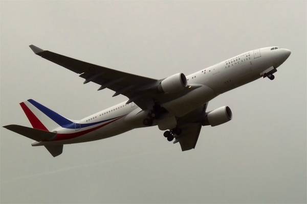 Airbus A330-200 présidentiel au décollage à Orly