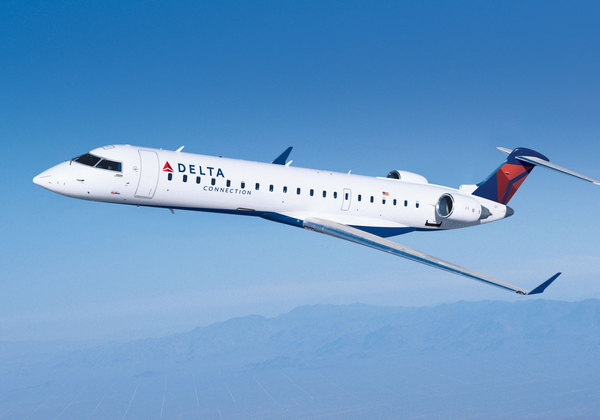 CRJ700 aux couleurs de Delta Connection (Skywest Airlines)
