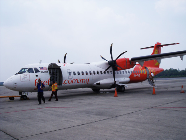 ATR 72 de la compagnie malaise Firefly