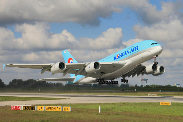 Airbus A380 de Korean Air à Hambourg