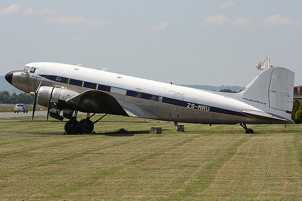 Douglas DC-3 ZS-MRU