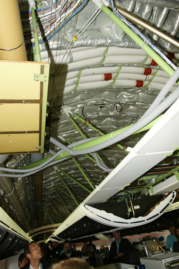 Intérieur du Boeing 747-8i au salon du Bourget 2011