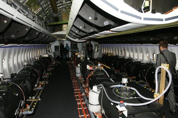 Intérieur du Boeing 747-8i au salon du Bourget 2011