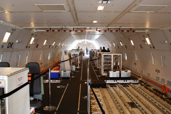 Boieng 747-800 Freighter au Bourget 2011