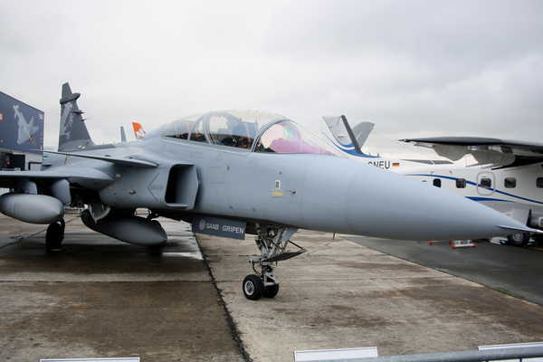 Le SAAB Gripen au Bourget 2011