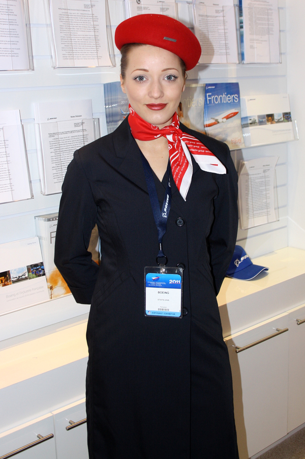 Hôtesse Boeing pour le 737 Air Berlin au Bourget 2011