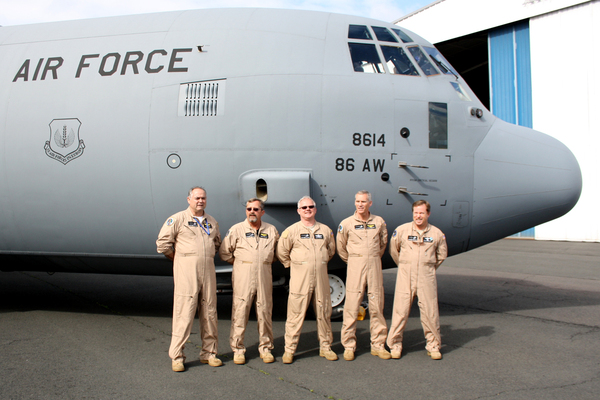 Vol en C130J au Bourget 2011