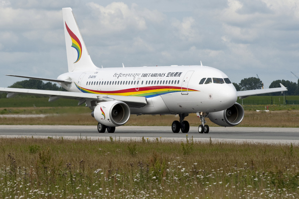Tibet airlines recoit son premier Airbus A319