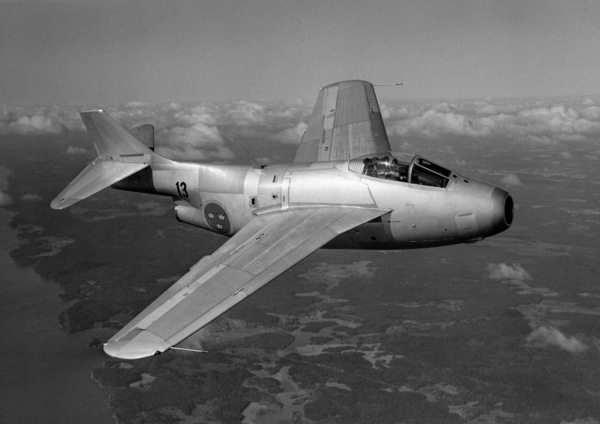Saab J 29A Tunnan en vol
