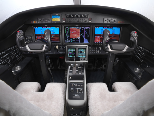 Cockpit du Cessna Citation M2