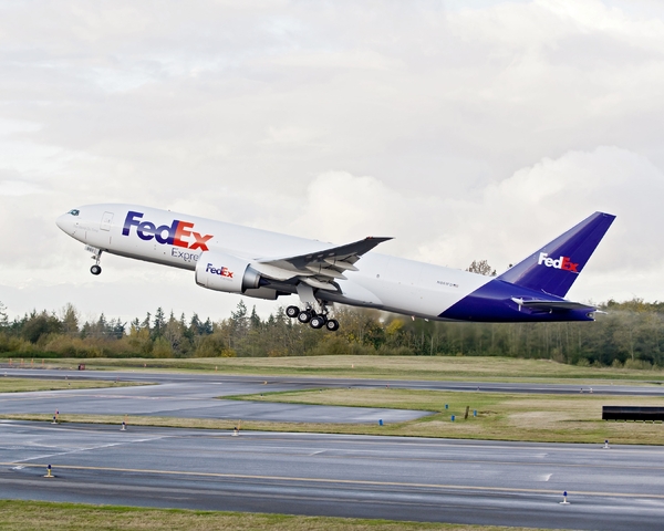 Le 50e Boeing 777F livré à Fedex