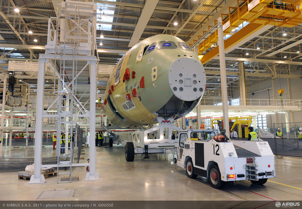 La section avant de l'Airbus A350 arrivant à Toulouse