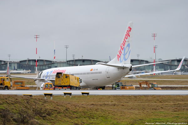 737 EC-JHL