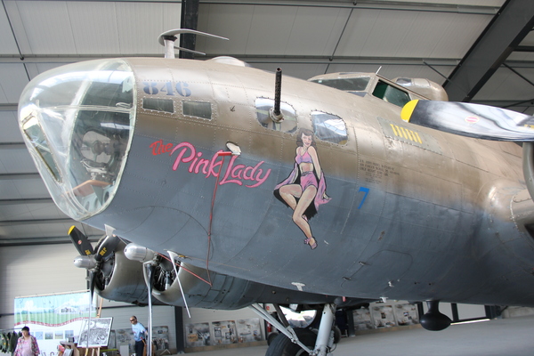 B-17 the pink lady