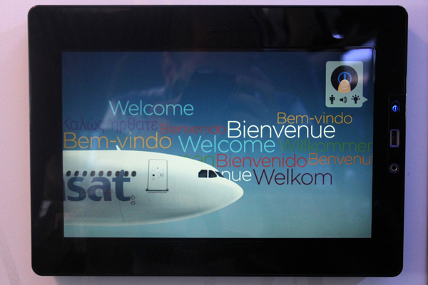 Ecran tactile Air Transat