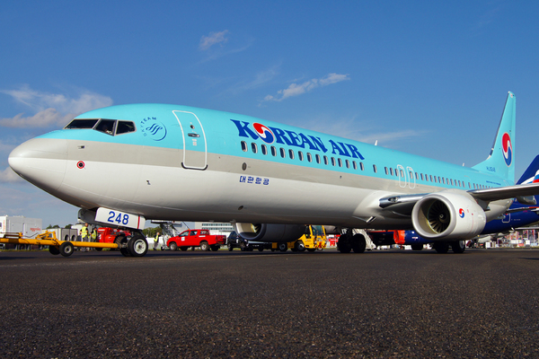 737