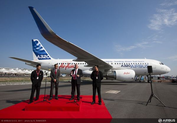 Airbus A320 sharklet Air Asia