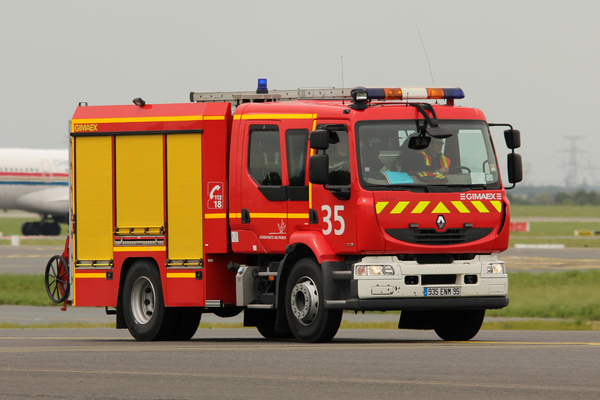 véhicule pompier ADP véhicule pompier ADP