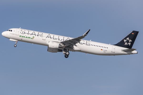 Airbus A321 sharklets Eva Air