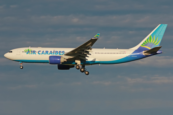 Airbus A330-200 Air Caraïbes F-OFDF