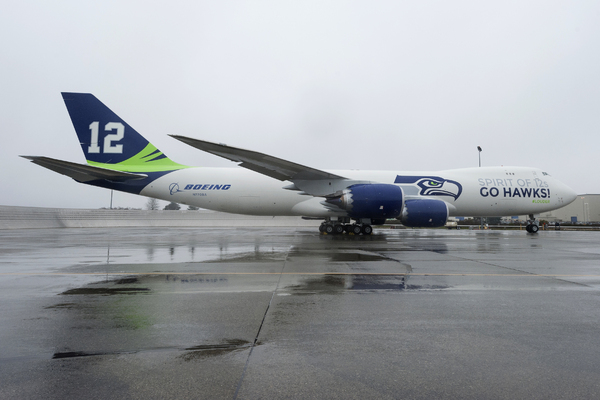 Boeing 747-8F livrée Seattle Seahawks Boeing 747-8F livrée Seattle Seahawks