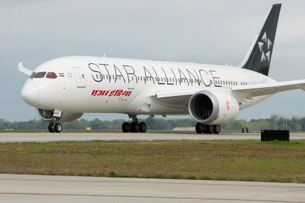 Boeing 787 Air India livrée Star Alliance