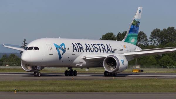 B787 Air Austral