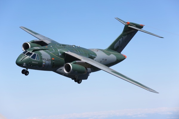 KC-390