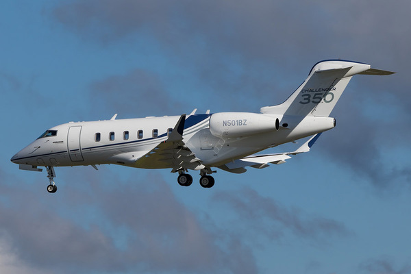 Challenger 350 N501BZ