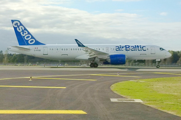 Bombardier CS300 Air Baltic