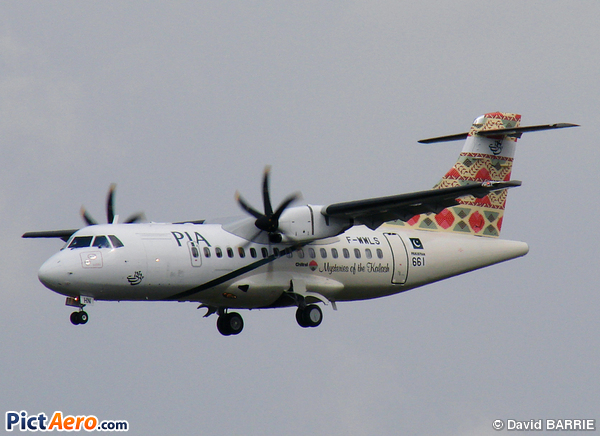 ATR 42-500 Pakistan International Airlines