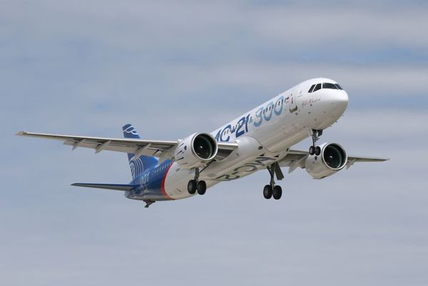 IRKUT MC-21 