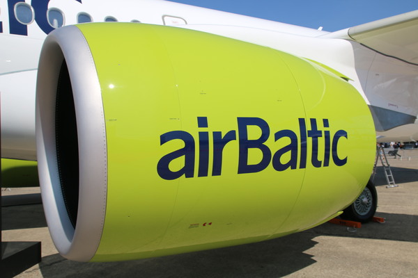 Bomabrdier Cseries CS300 Airbaltic