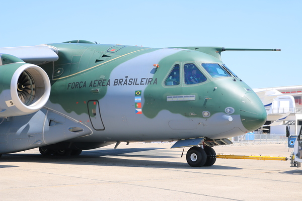 Embraer KC 390 